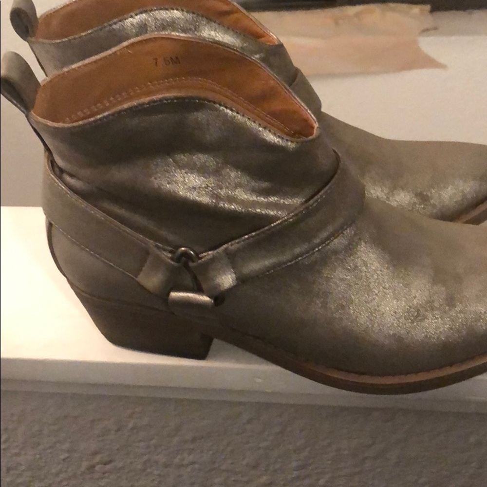 Coconuts Boots